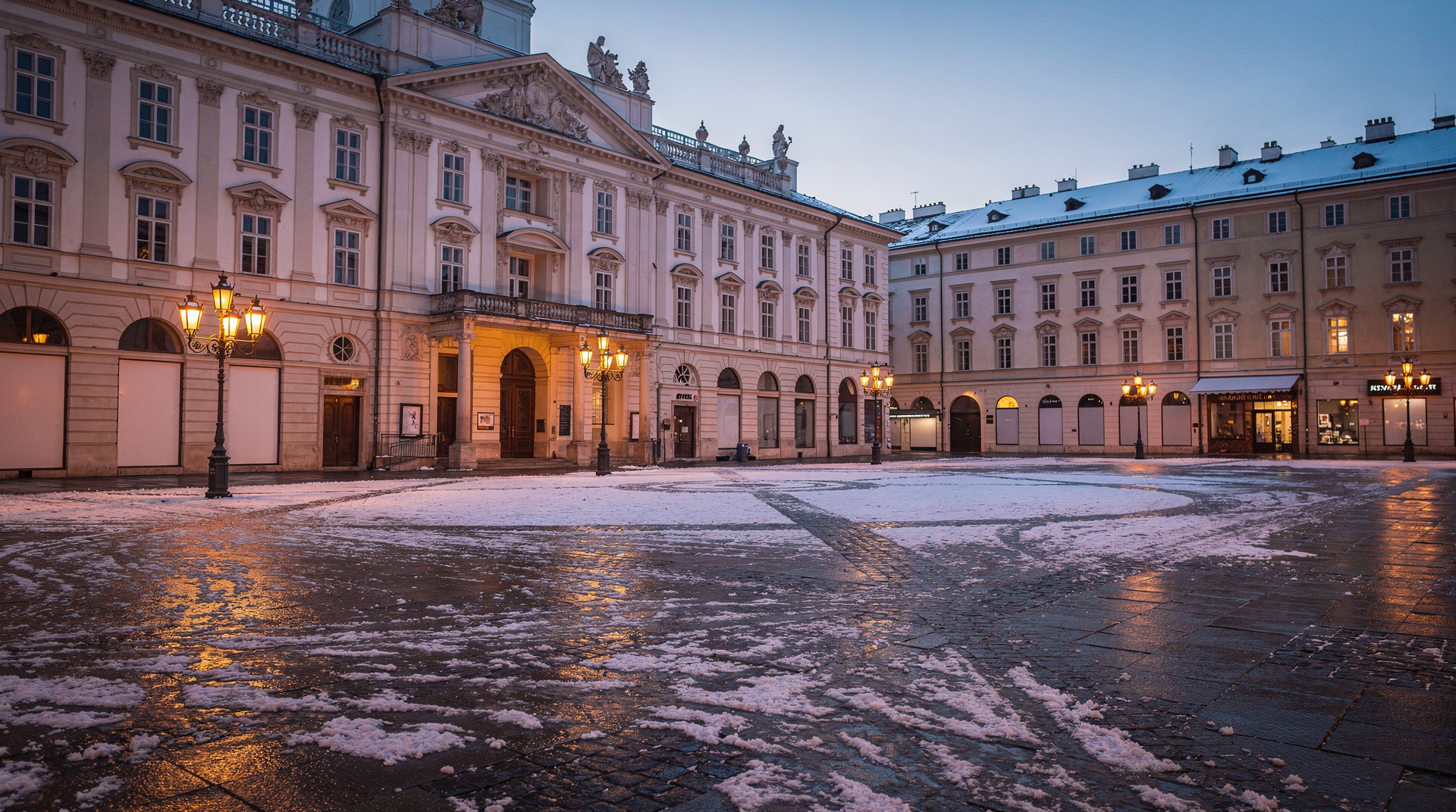 Winter in Vienna: a January trip report — A personal January Vienna trip report: the museums without crowds, the thermal s