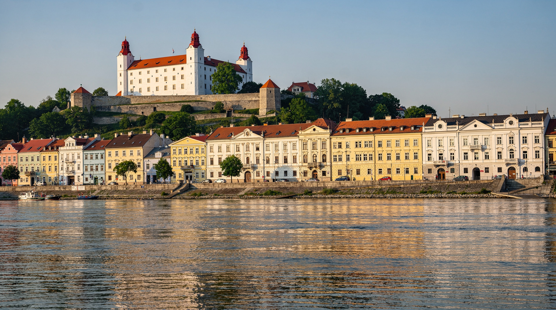 Bratislava, Vienna and surroundings
