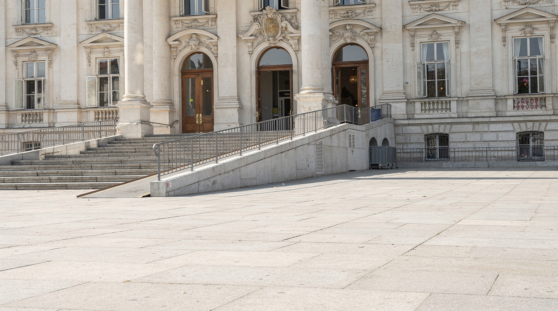 Accessible Vienna: wheelchair and mobility guide for 2026 — Vienna accessibility guide: which palaces, museums, and transport are genuinely 