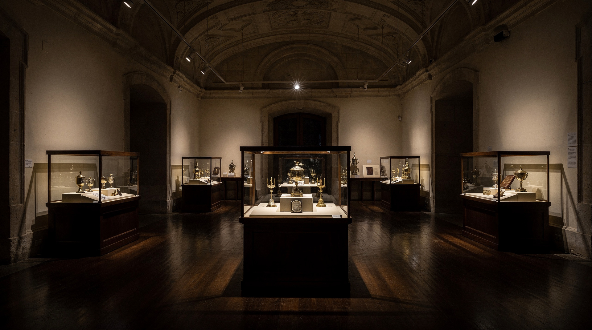 Jewish Museum Vienna guide: history, tickets and what to expect — The Jewish Museum of Vienna at two locations: Dorotheergasse and Judenplatz. Wha