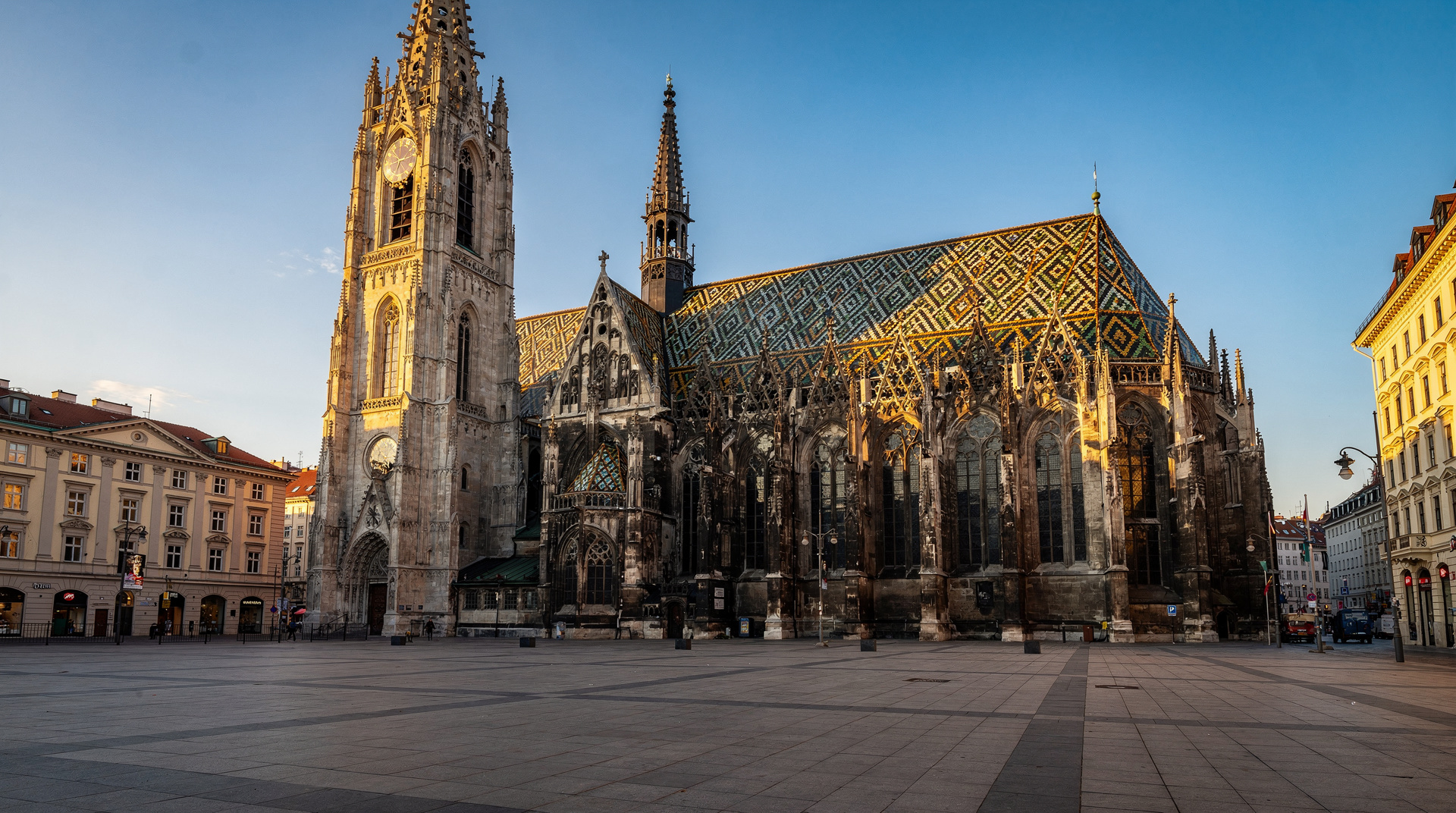 Stephansdom cathedral guide: what to see, tickets and honest tips — Visit St. Stephen's Cathedral in Vienna: what's free, what costs money, the towe