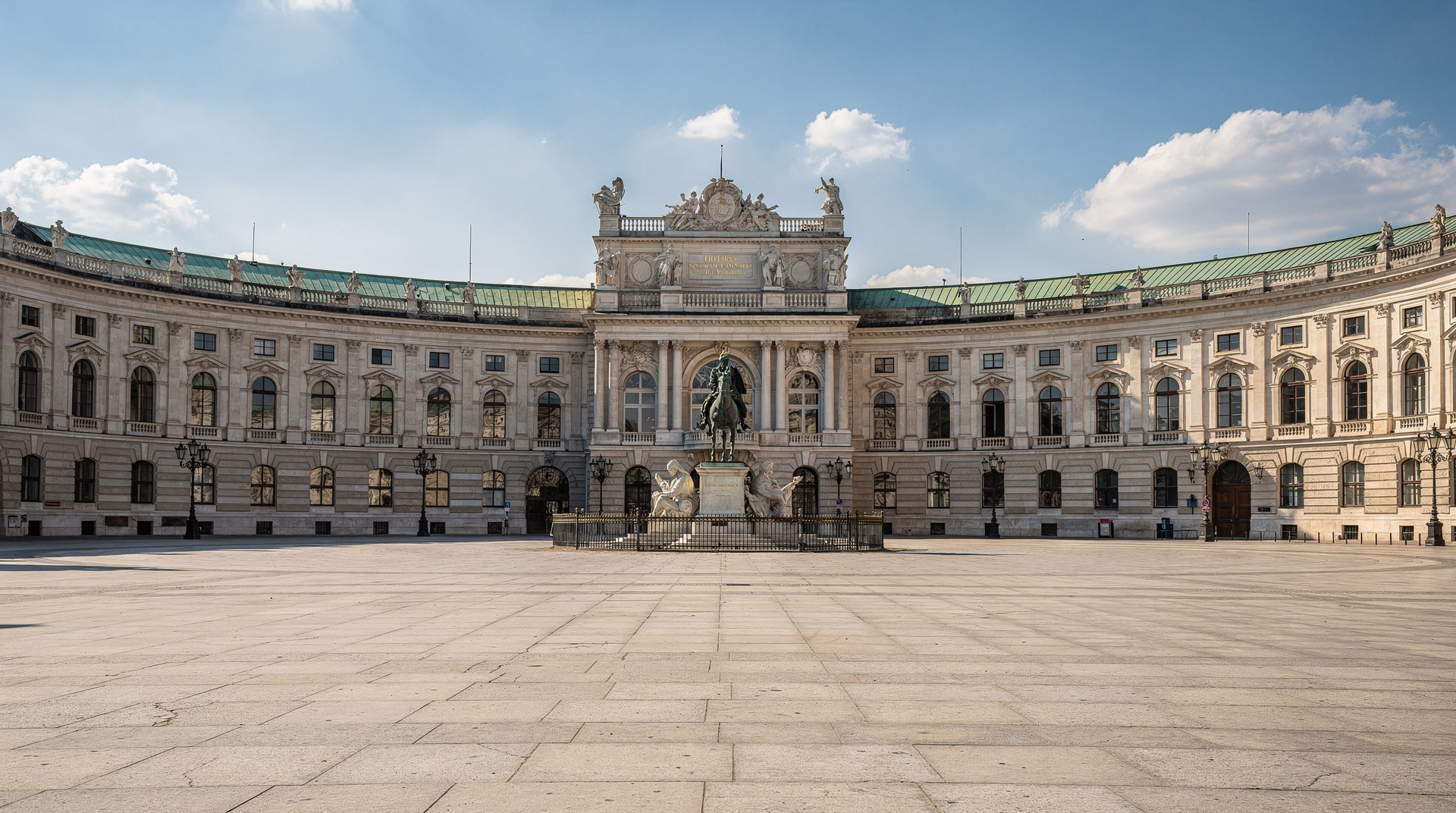 Hofburg und Sisi-Museum-Tour: Erfahrungsbericht, Alternativen und ehrliches Urteil — Ehrlicher Test der Hofburg- und Kaiserin-Sisi-Museum-Touren: Führung vs. Audio, 